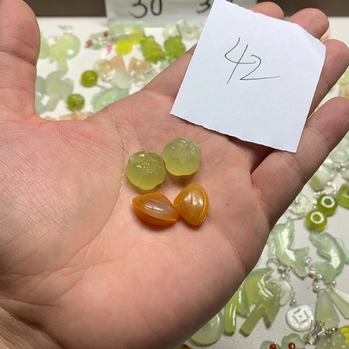 蛇纹石玉合金耳钉春**阳