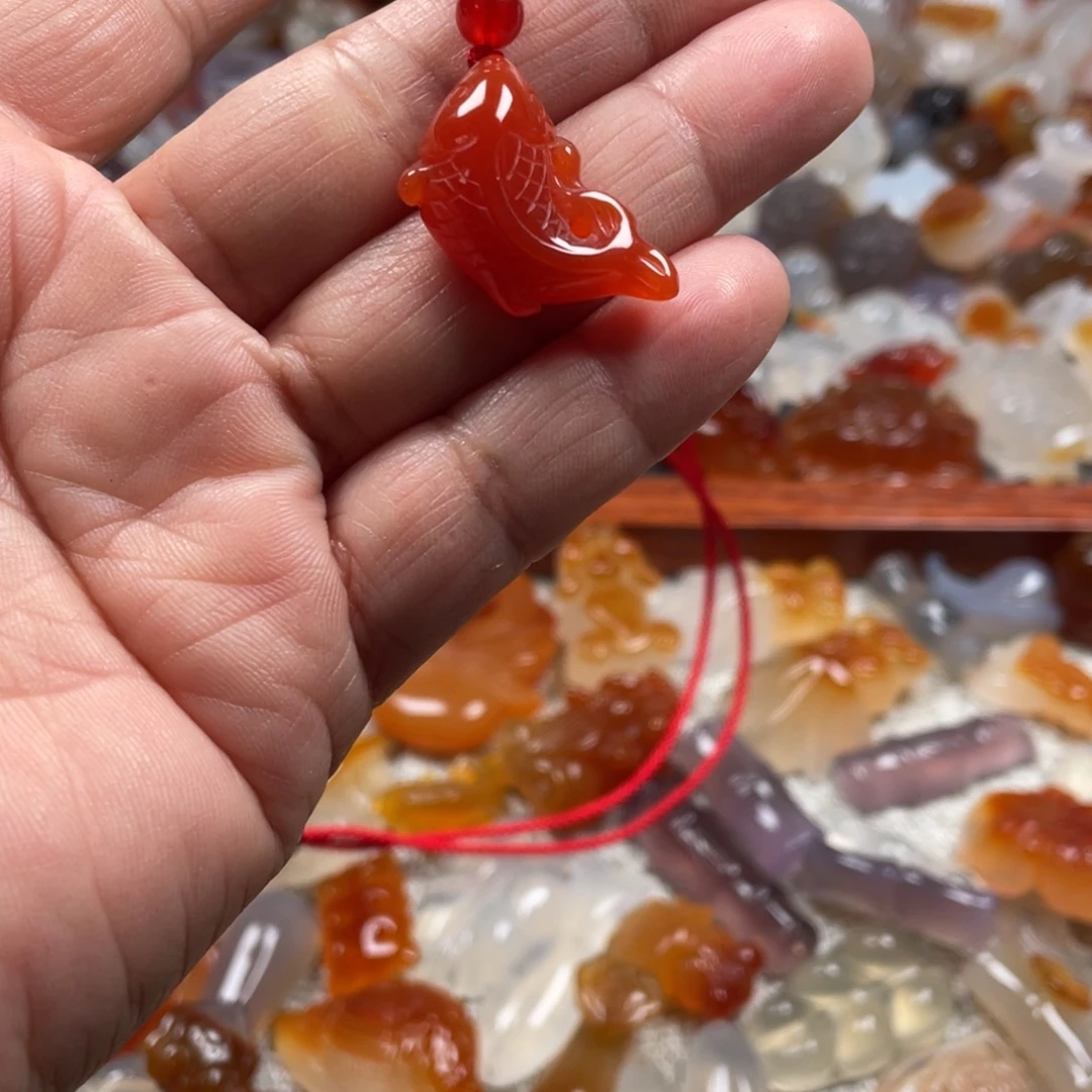 玛瑙/玉髓未镶嵌颈饰