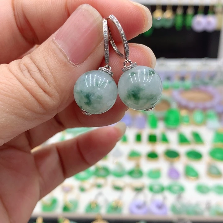 翡翠18K金镶嵌耳饰