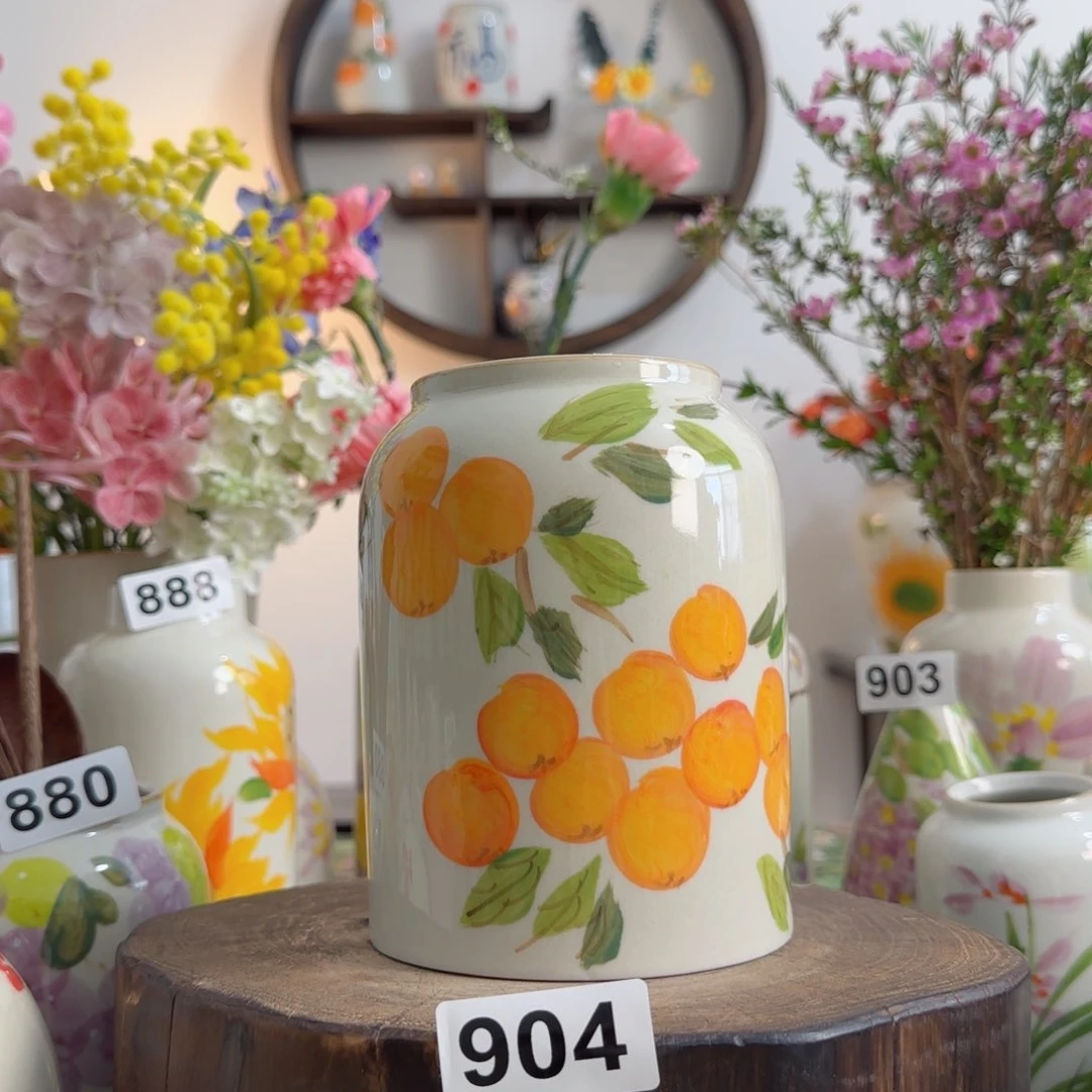 摆件景德镇陶瓷纯手绘小花瓶摆件