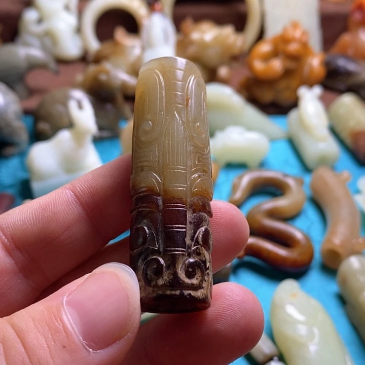 和田玉挂件未镶嵌