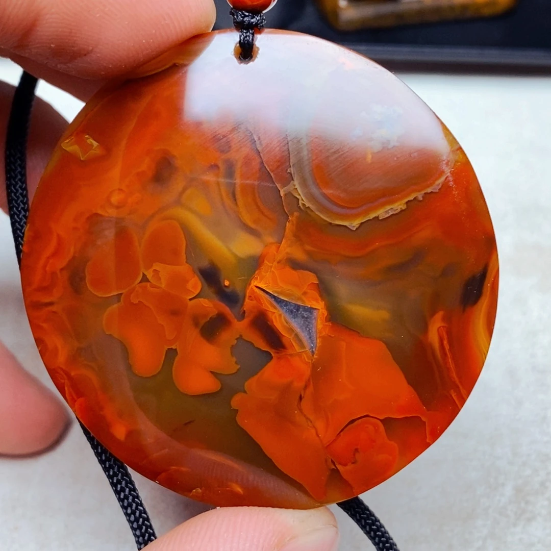 想***字玛瑙/玉髓未镶嵌颈饰