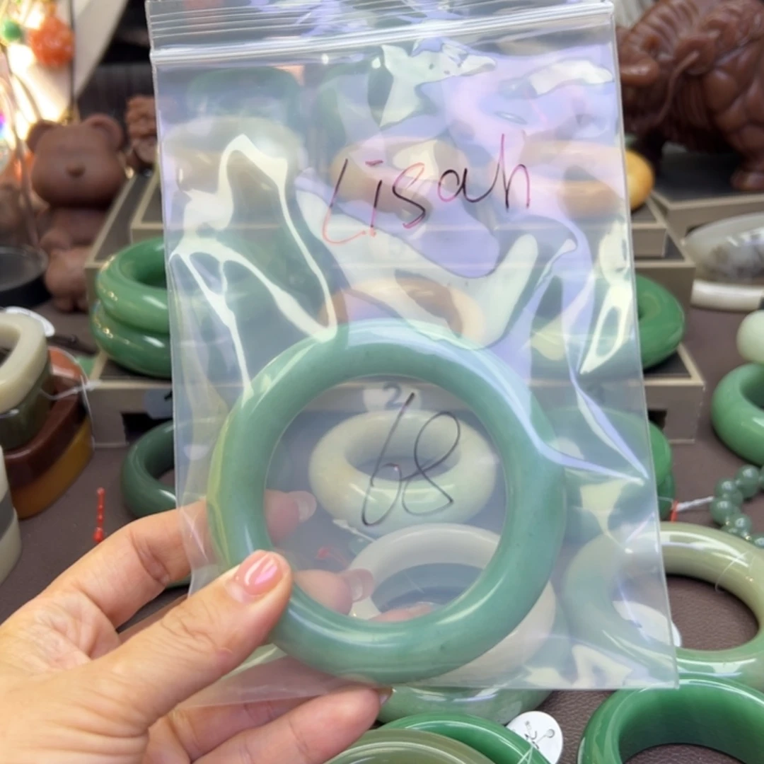 未镶嵌手镯石英岩玉l***h