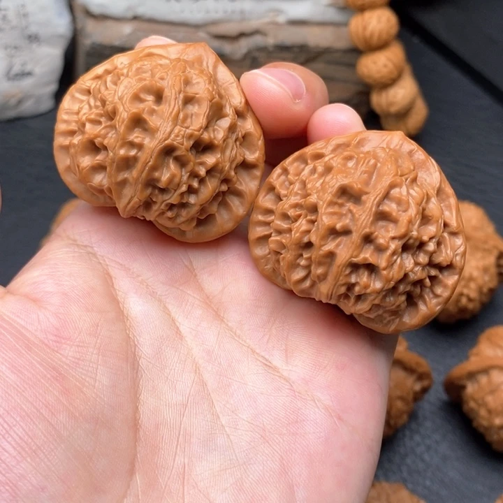 文玩核桃吊坠尺寸41宫灯