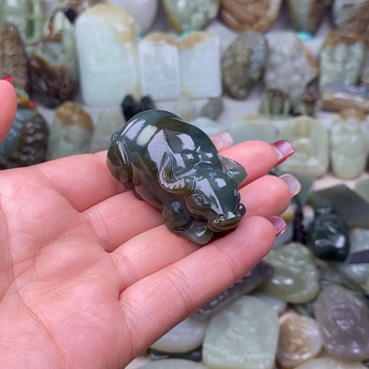 和田玉挂件未镶嵌