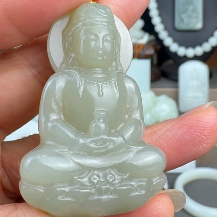 和田玉未镶嵌颈饰