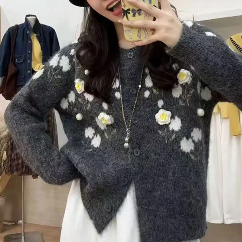 韩系立体花加厚圆领针织开衫女25秋冬新款仿羊毛长袖外套毛衣上衣