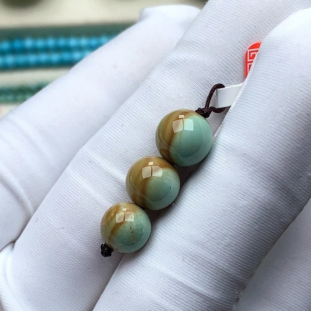 H***r绿松石未镶嵌珠宝奇石