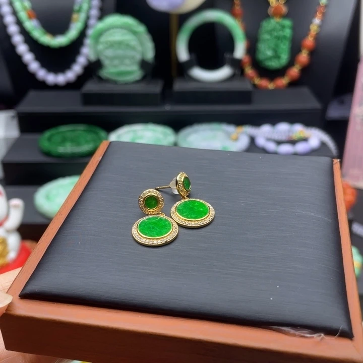 翡翠未镶嵌耳钉翡翠耳钉