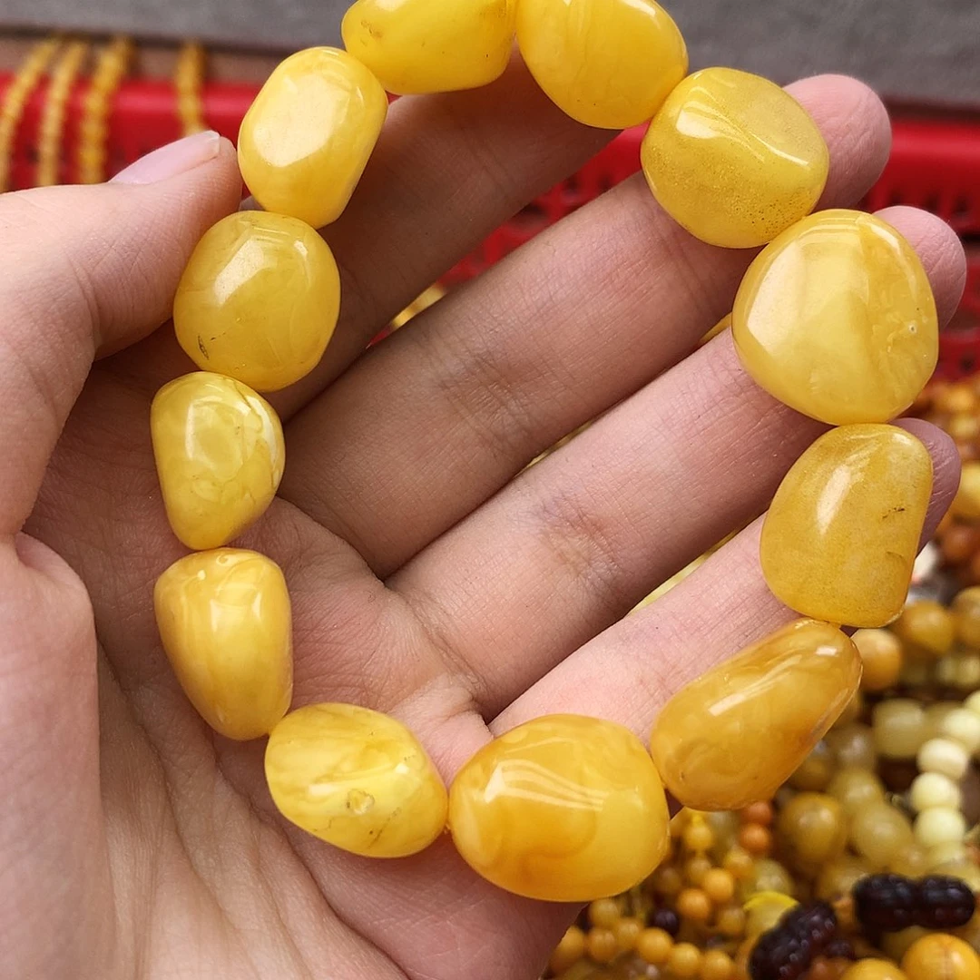 未镶嵌琥珀珠宝奇石