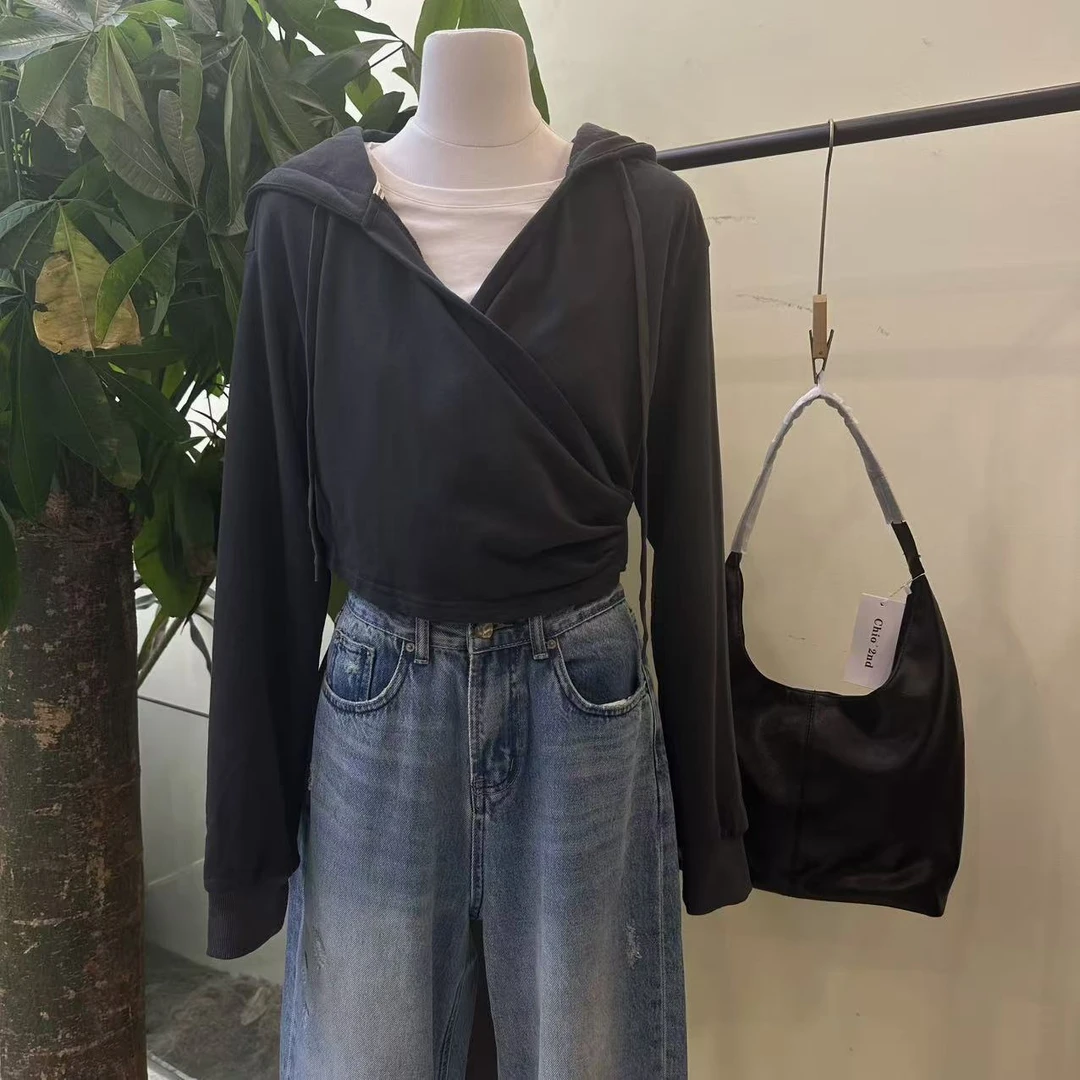 yptc深灰色交叉上衣001