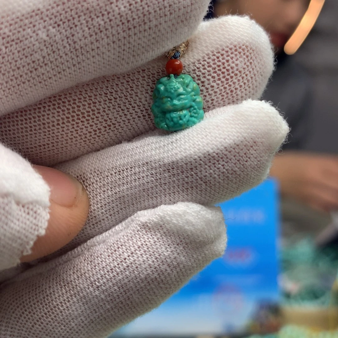 绿松石挂件未镶嵌