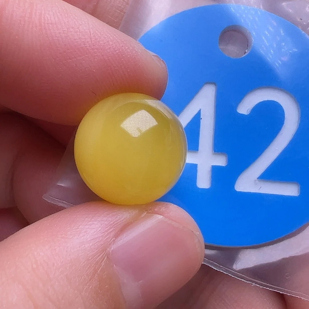 未镶嵌蜜蜡裸石13.4m m