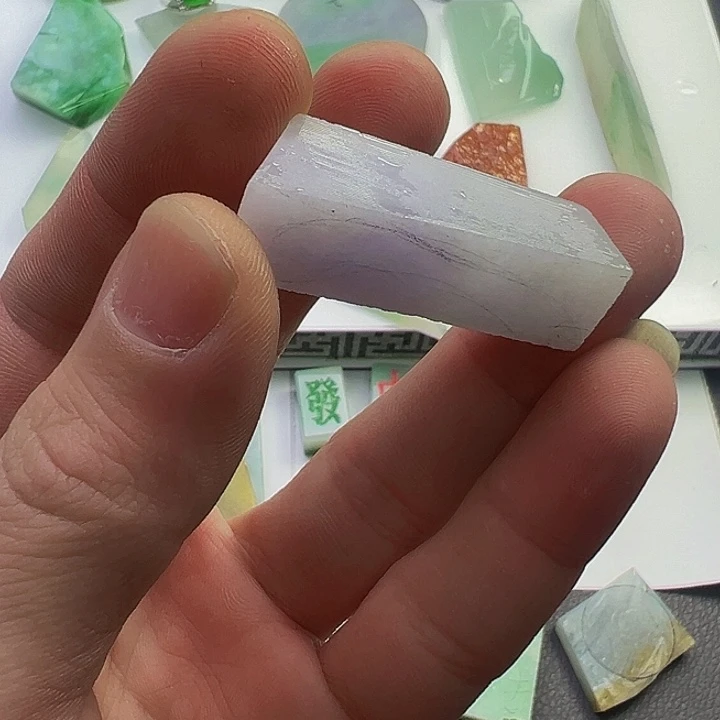 未镶嵌挂件翡翠料子