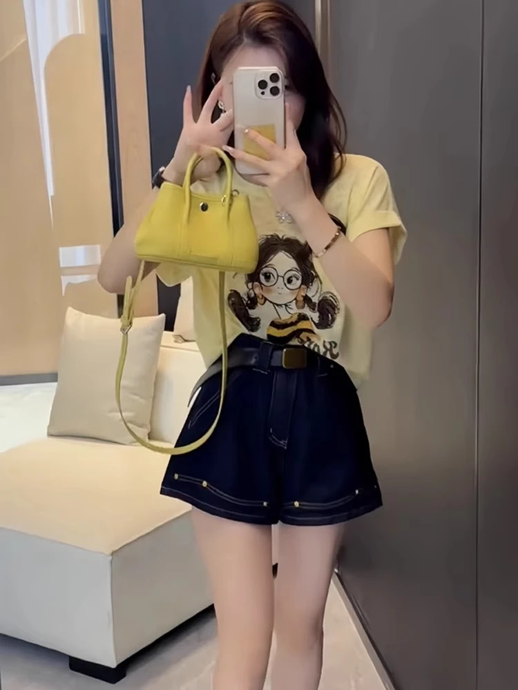 丹宁蓝牛仔短裤女2025夏季高腰美式复古a字阔腿明线撞色铆钉热裤