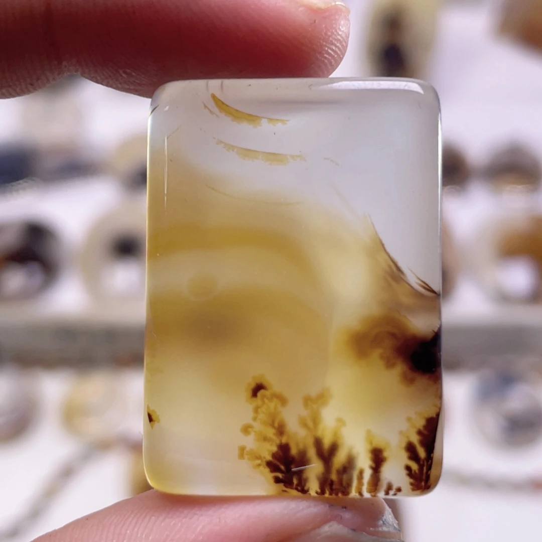 玛瑙/玉髓未镶嵌珠宝奇石