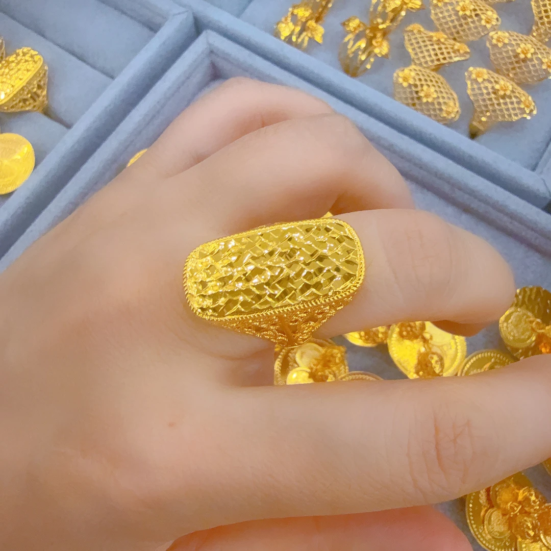 铜合金亚克力戒指 爆款个性金子同款戒指altun pasun uzuk 女士