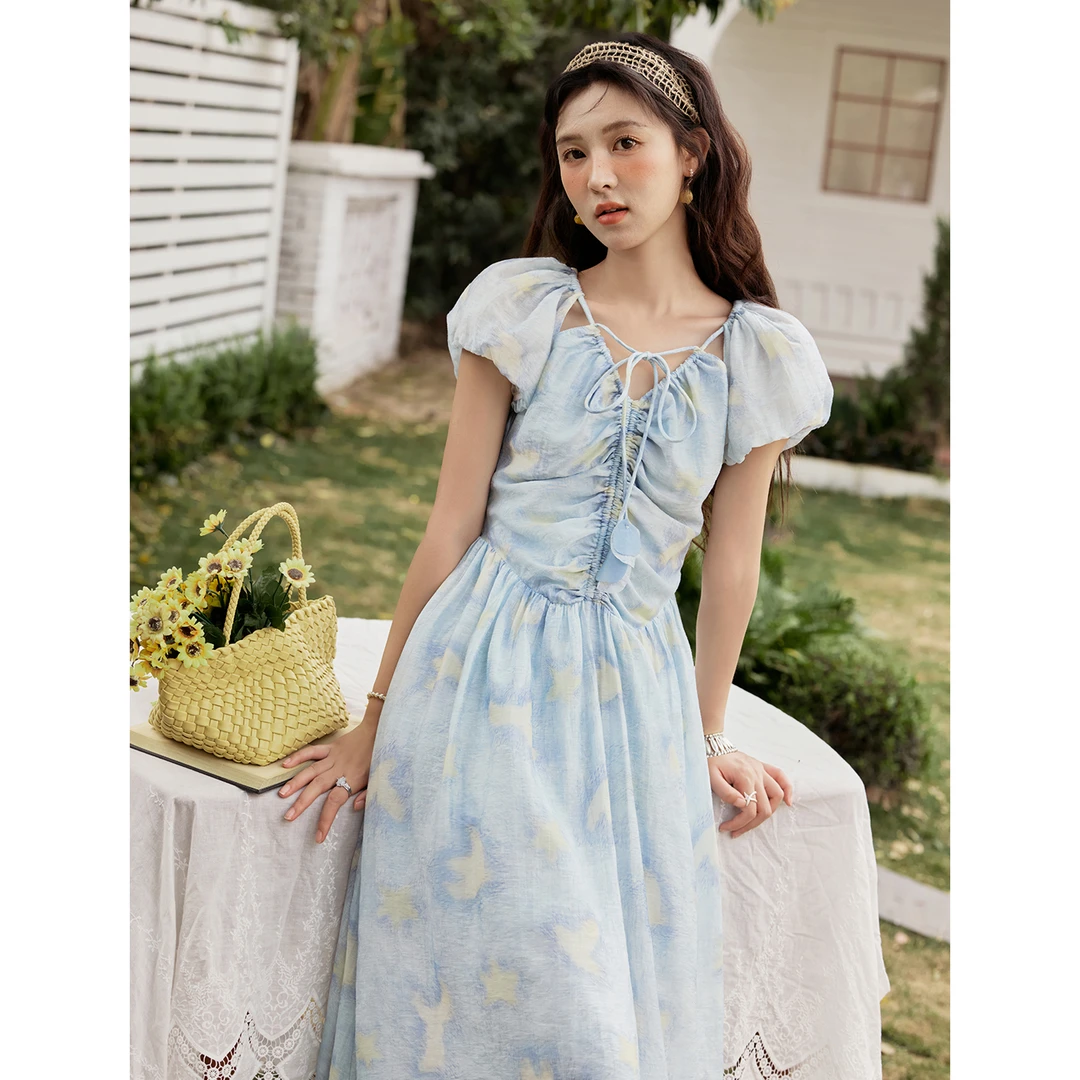 【赵老板专属】谜秀冰蓝绣花系带连衣裙度假风长裙MXE34L2227