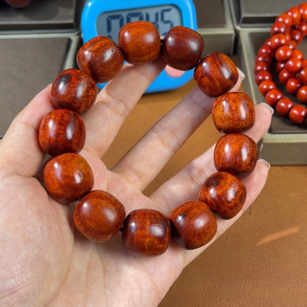 智***俑檀香紫檀（小叶紫檀）