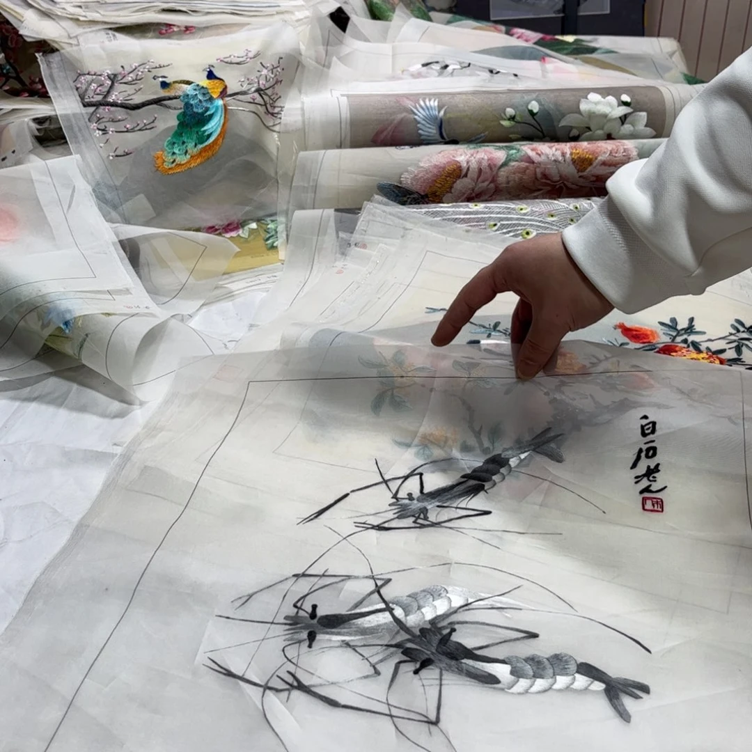 刺绣烊**东纯手工制作的一款