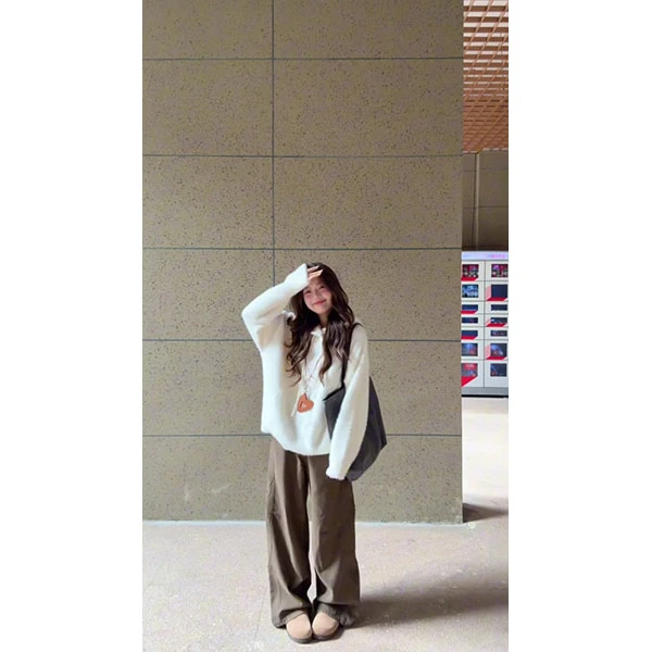 白色连帽套头软糯慵懒毛衣柔软亲肤秋冬氛围感宽松外套裤子套装