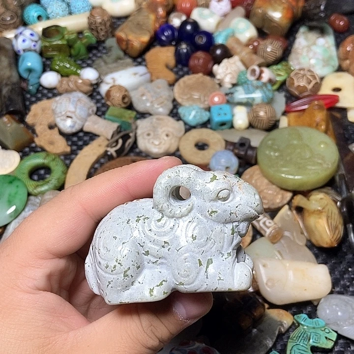 和田玉未镶嵌颈饰148