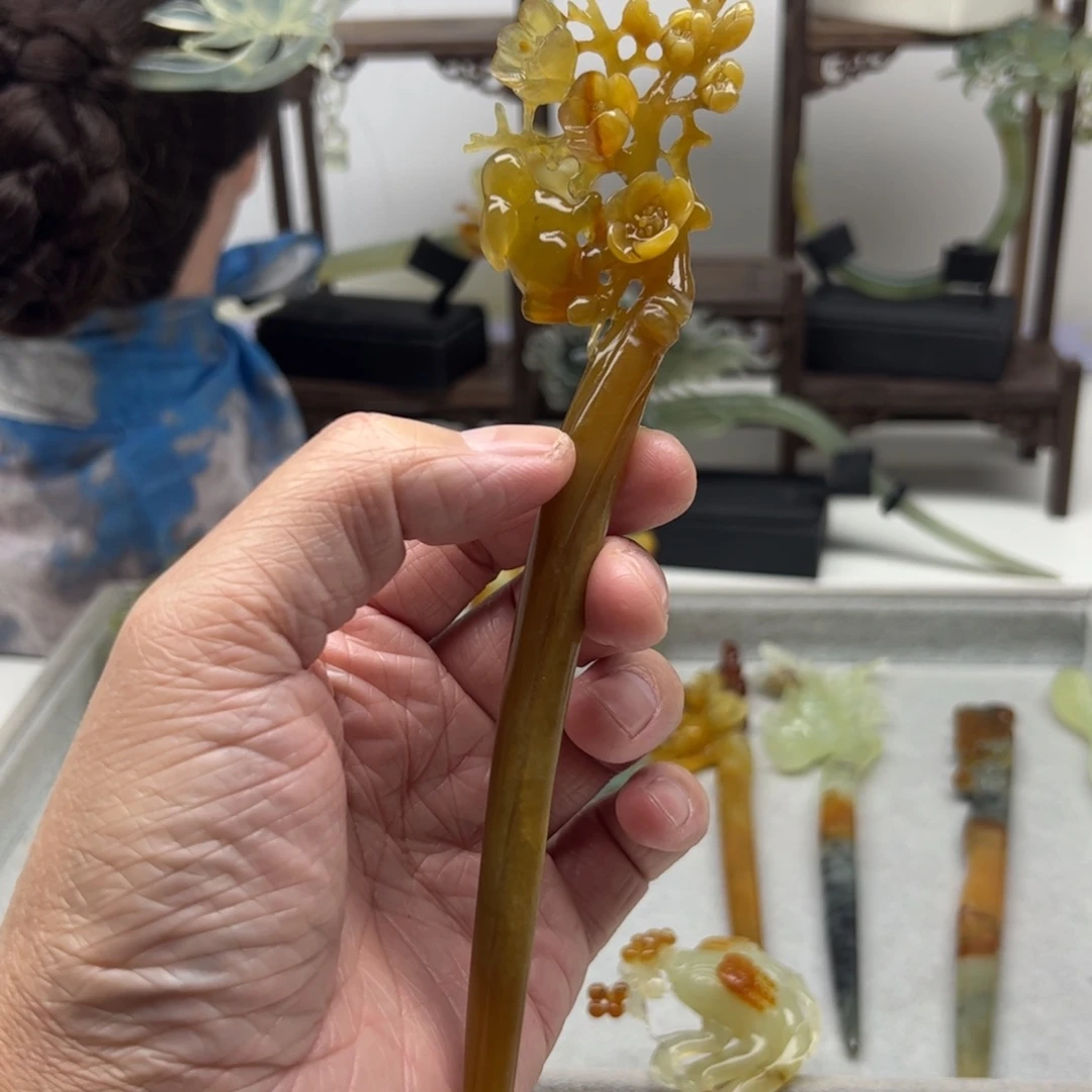 未镶嵌岫玉福利发簪龙*