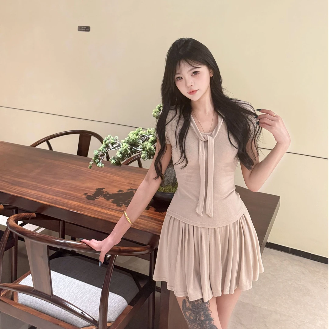 INS风美拉德风休闲风时尚套装套装裙子极简风机能风