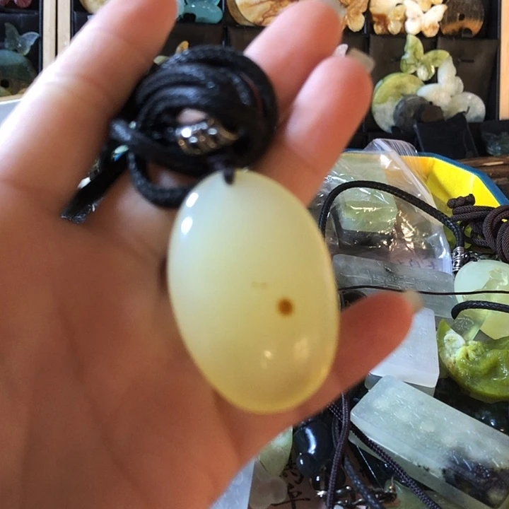 岫玉未镶嵌岫玉挂件