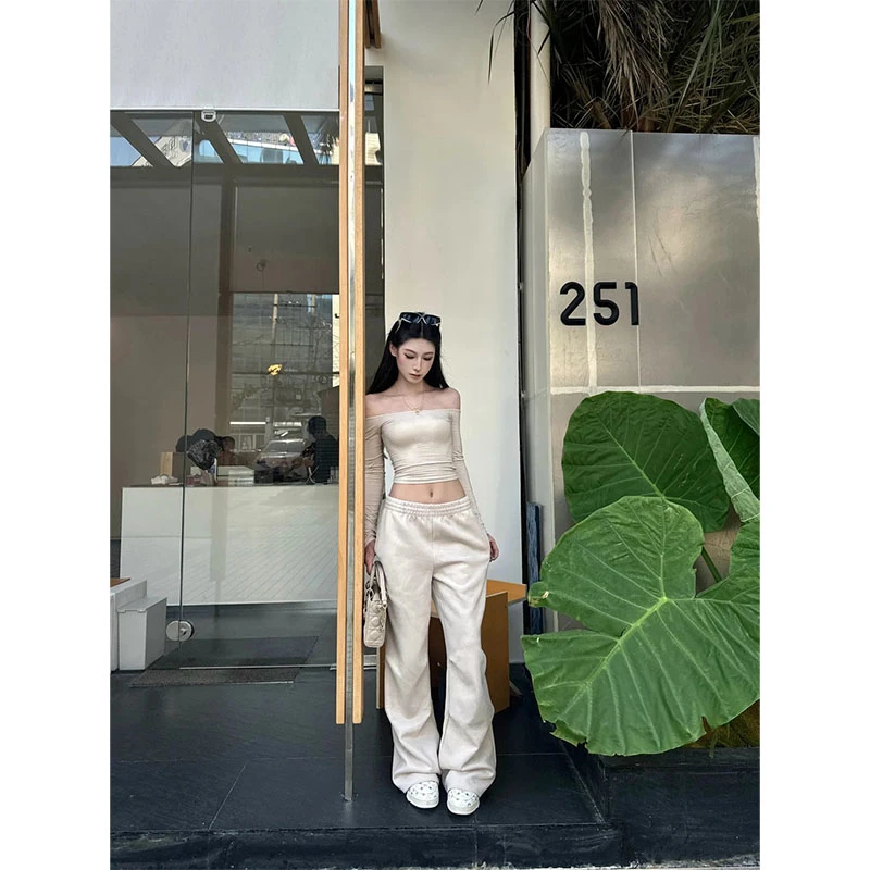 秋冬辣妹时尚洋气休闲百搭修身显瘦一字肩长袖上衣高腰直筒阔腿裤