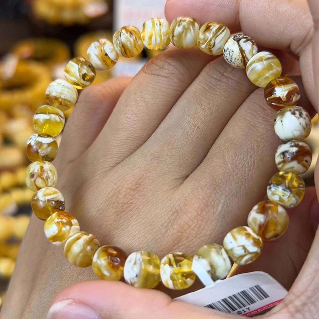 琥珀裸石未镶嵌kjhhjjjjjjm