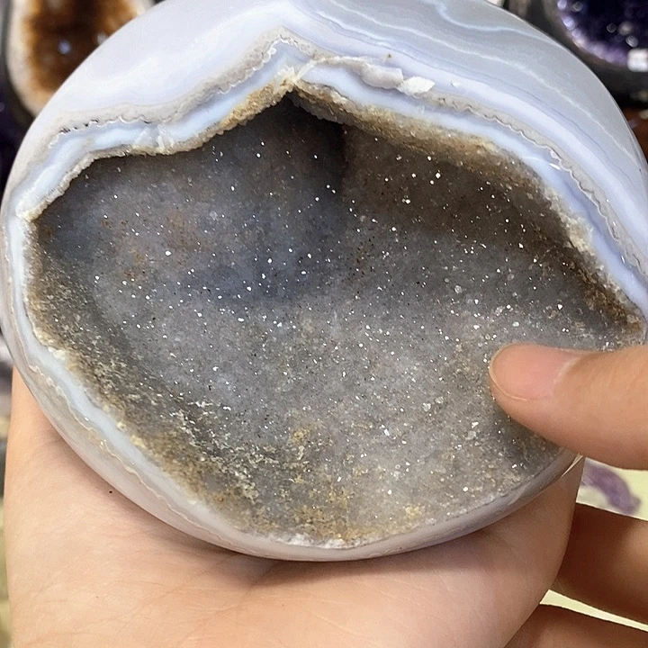 未镶嵌水晶大型摆件（非配饰）