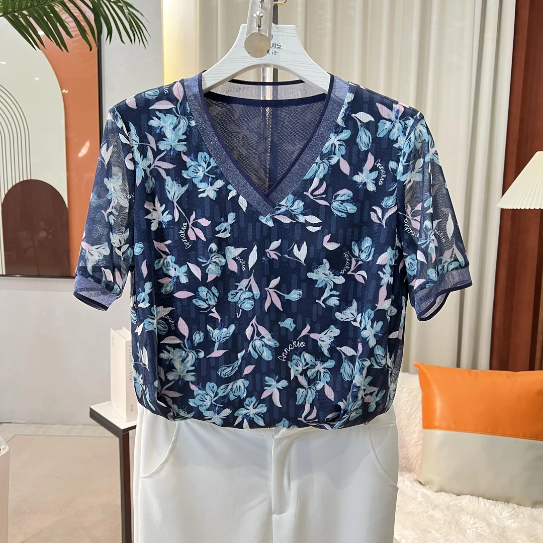 玛瑞施夏季新款V领草木碎花休闲透气洋气网纱百搭显瘦上衣T5015