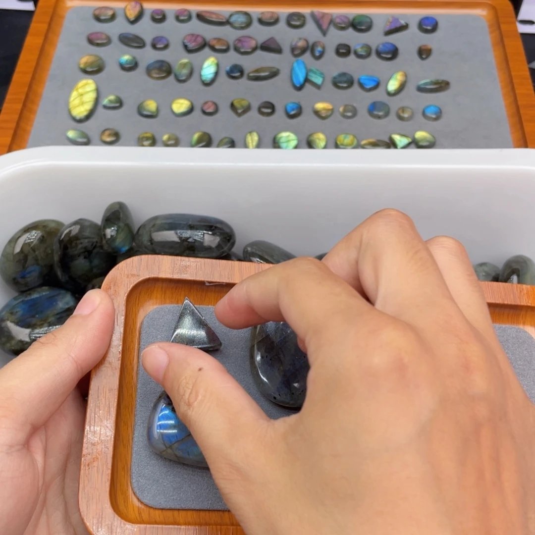 c***y长石颈饰银S925镶嵌