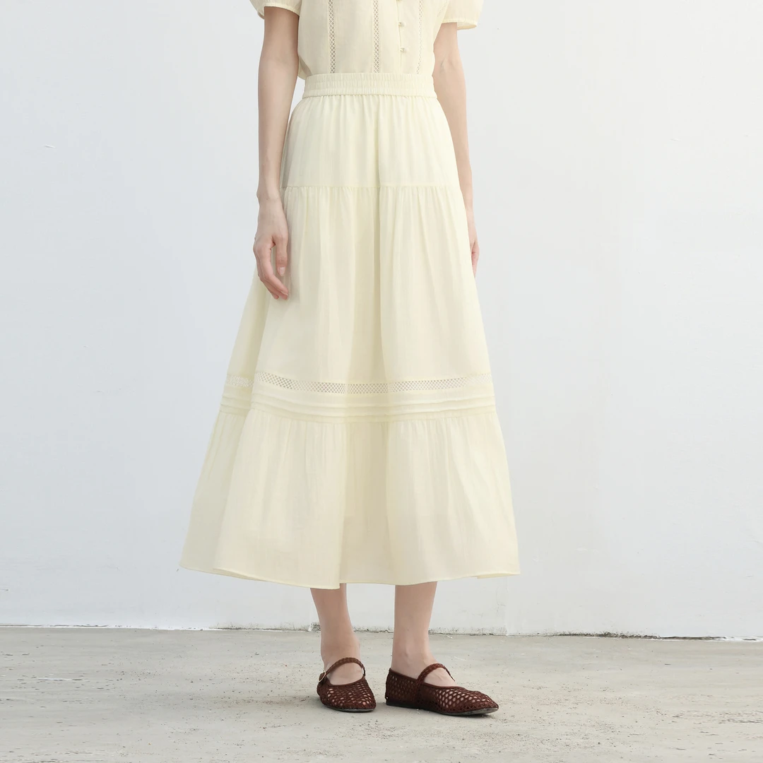 伊芙丽皱肌理面料精致设计镂空花边长款半身裙女2025夏1G4940761