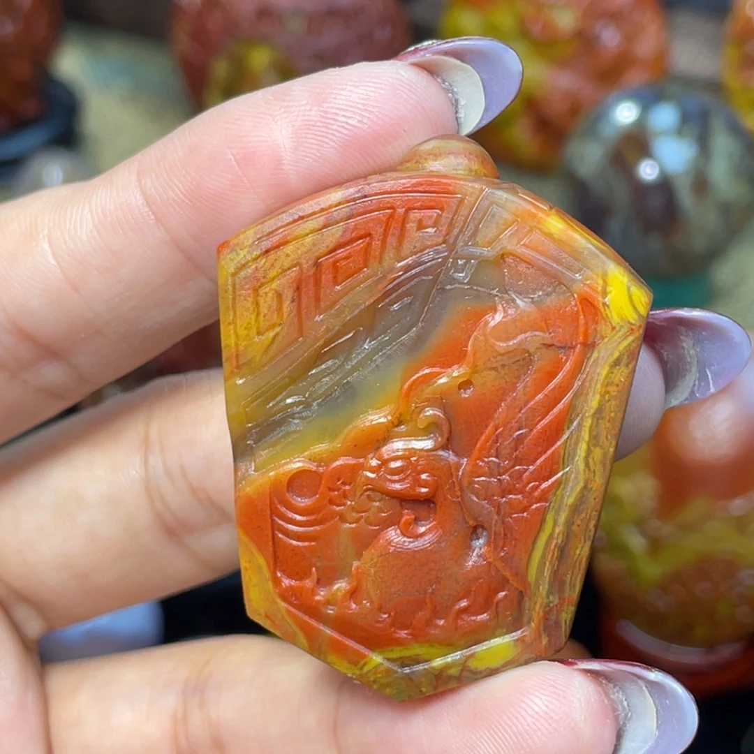 未镶嵌玛瑙/玉髓珠宝奇石北票仿古龙凤盾牌1990