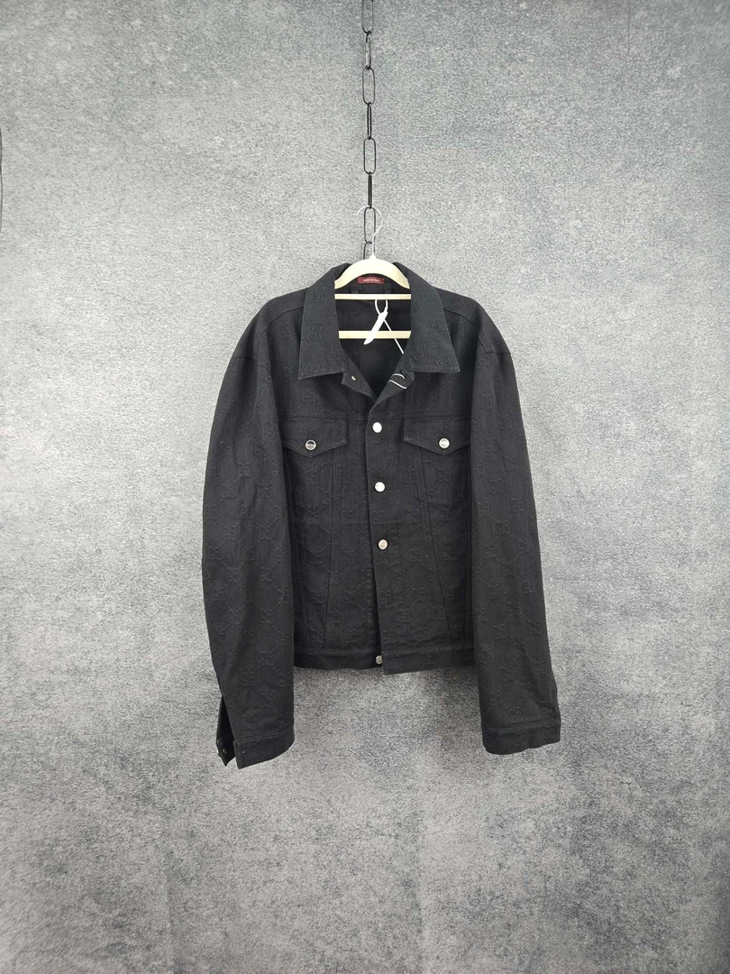 99新 GUCCI/古驰 CZF1100/GUCCI/古驰/纯色暗花外套/尺码54