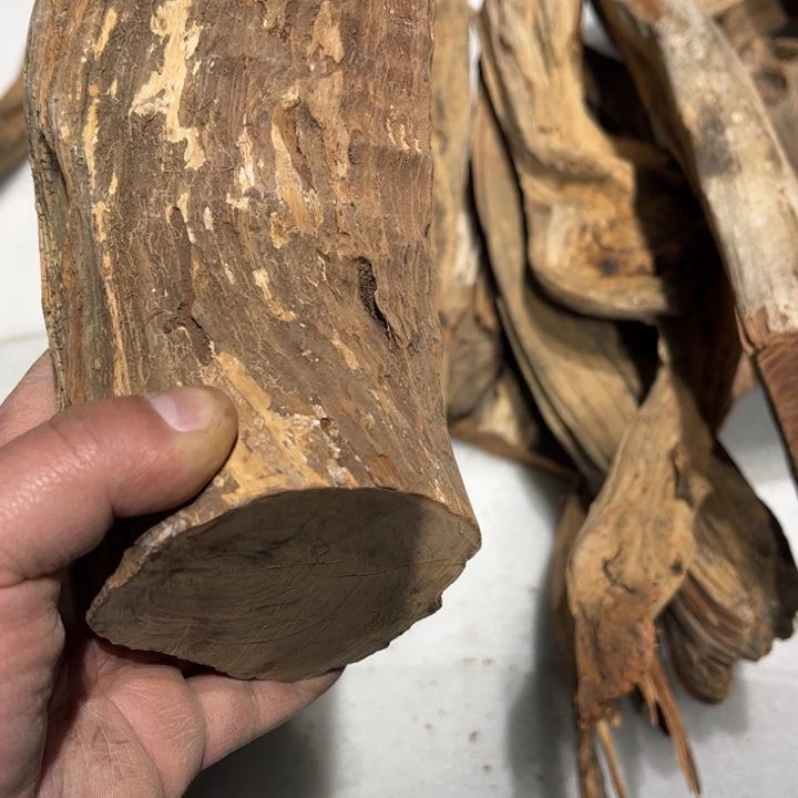 柏木（崖柏）静****悄太行崖柏陈化香料
