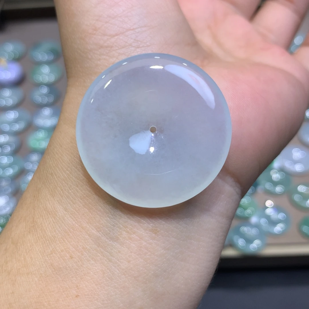 翡翠未镶嵌颈饰平安扣34.9*5.8