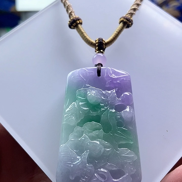 吊坠(赠链)未镶嵌翡翠