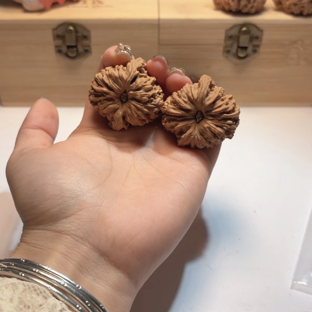 吊坠文玩核桃9号40-39-36