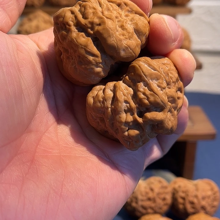 文玩核桃吊坠肌肉娃