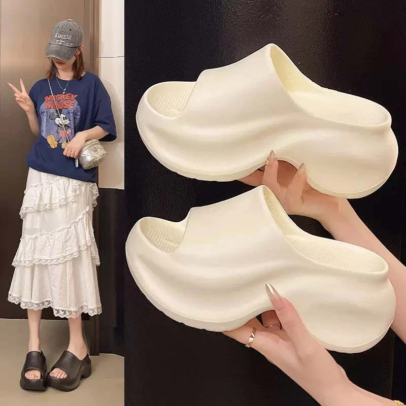 2025新款厚底一字拖女夏季防滑耐磨拖鞋高级感外穿透气防臭凉拖鞋