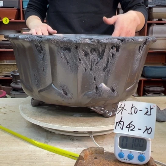 坤***紫砂花盆中香薰装饰设计