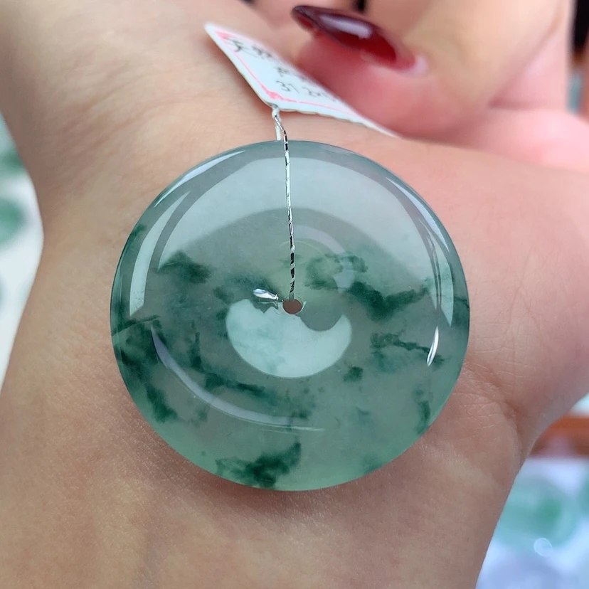 【闪购商品】翡翠吊坠(不含链)未镶嵌