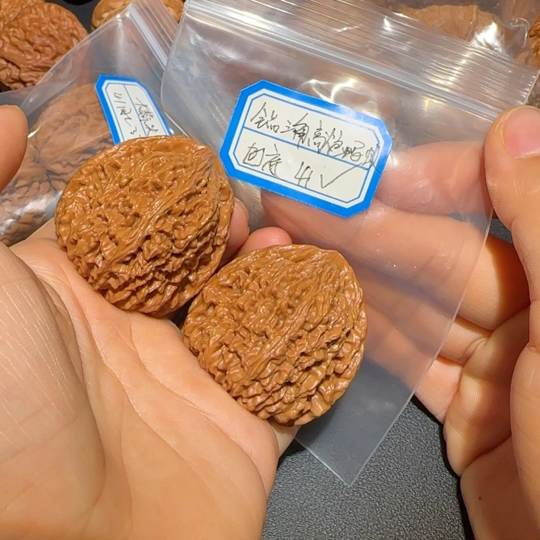 把件文玩核桃飞飞飞飞