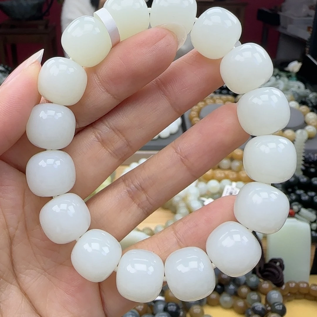 和田玉手链未镶嵌