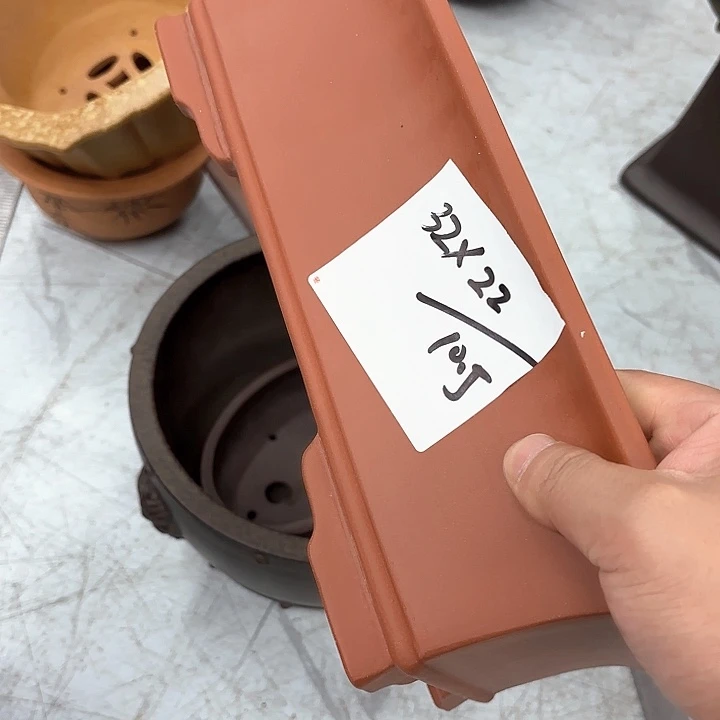 紫砂花盆紫砂的颜色很好看呀