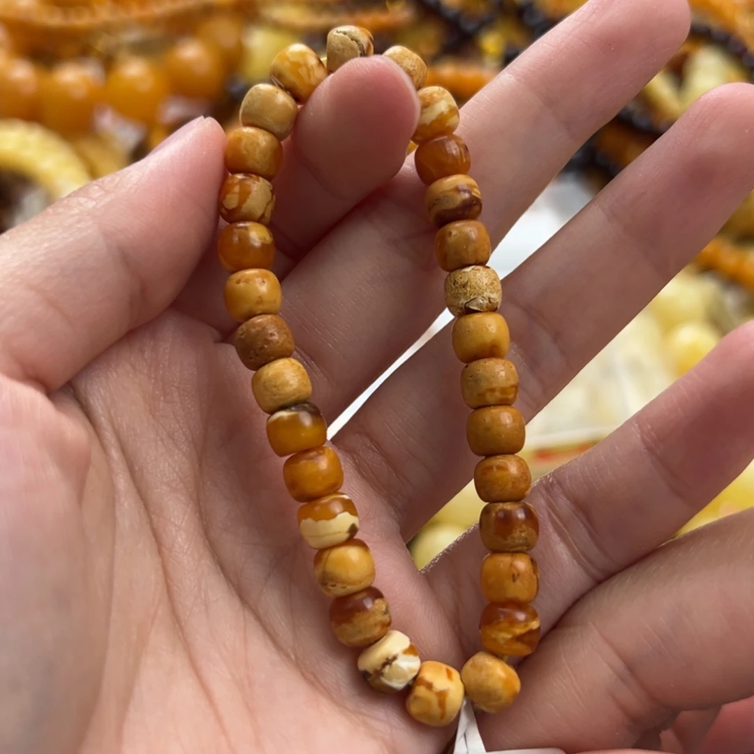 未镶嵌琥珀珠宝奇石