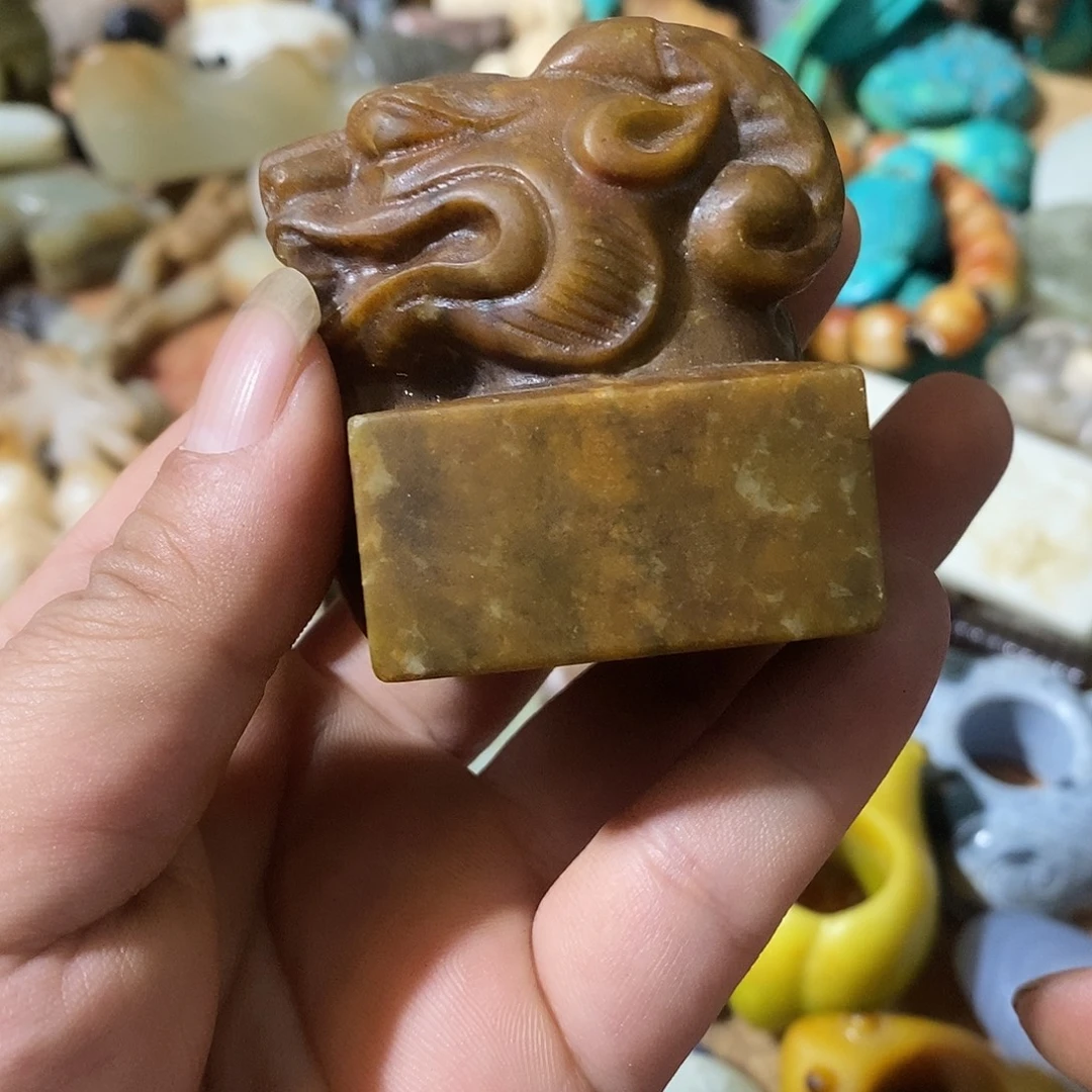 和田玉（糖玉）未镶嵌挂件